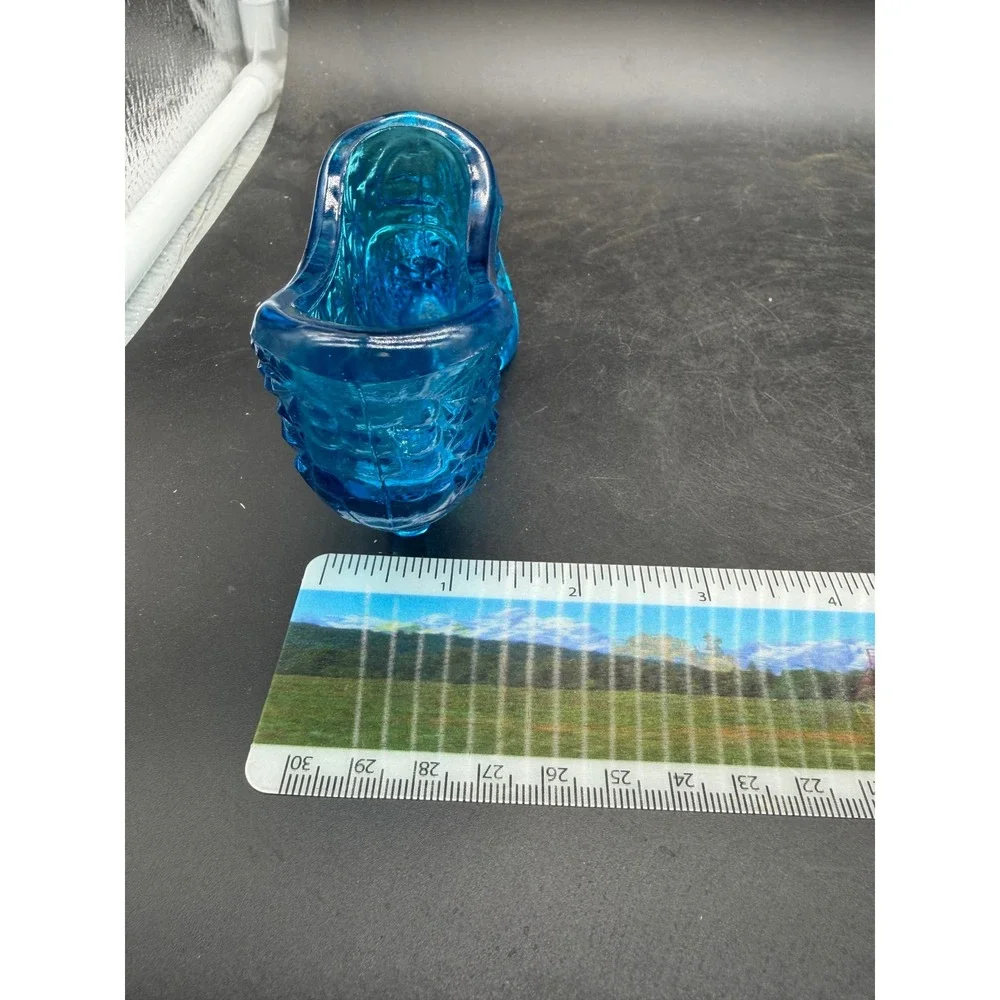 Vintage Blue Glass Slipper Daisy and Button Pattern Shoe Figurine‎